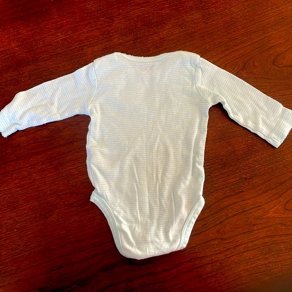 Carter’s bodysuit - Picture 3 of 3